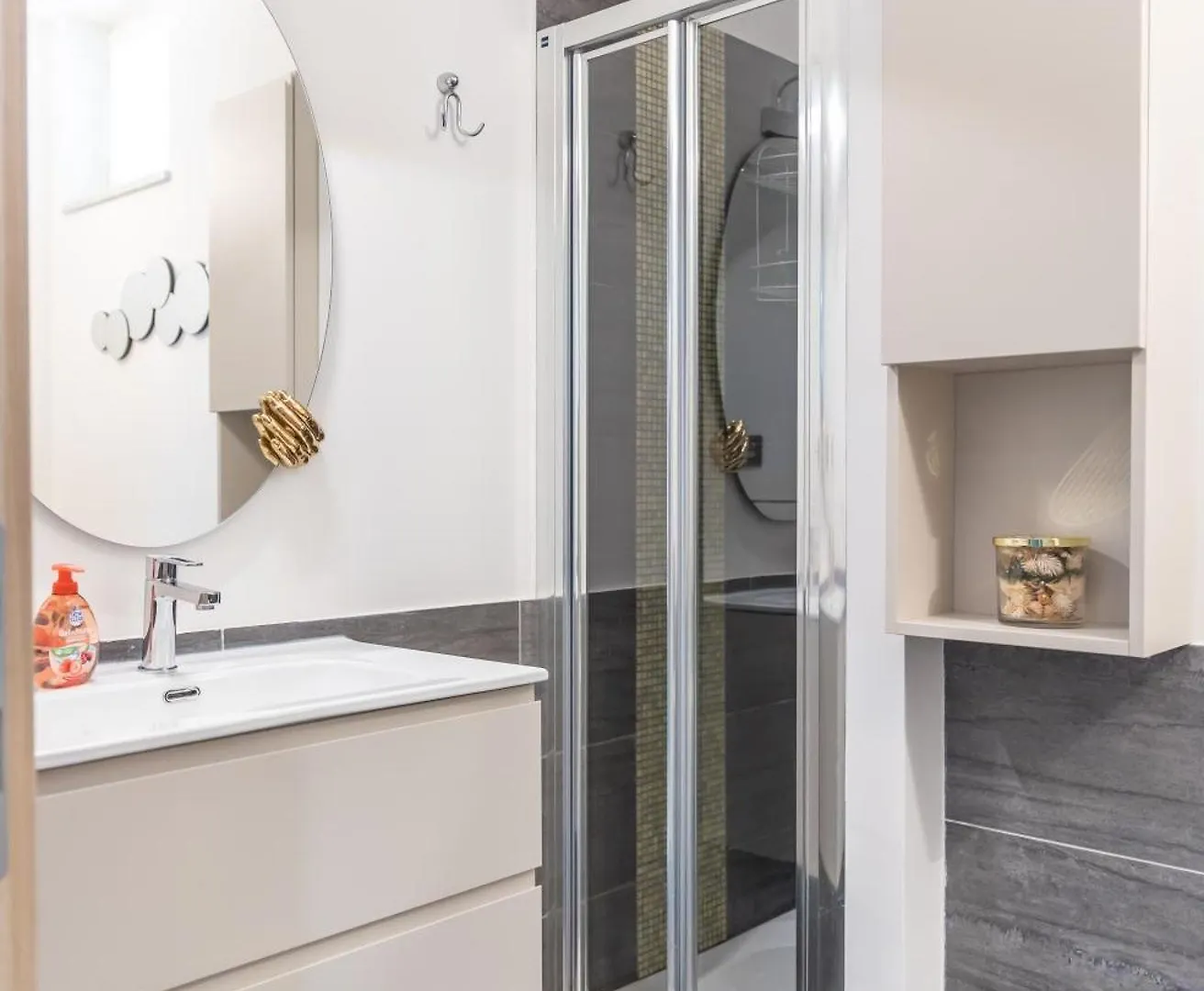 Loving Alassio - Super Modern Apartment, 300 M From The Seaside