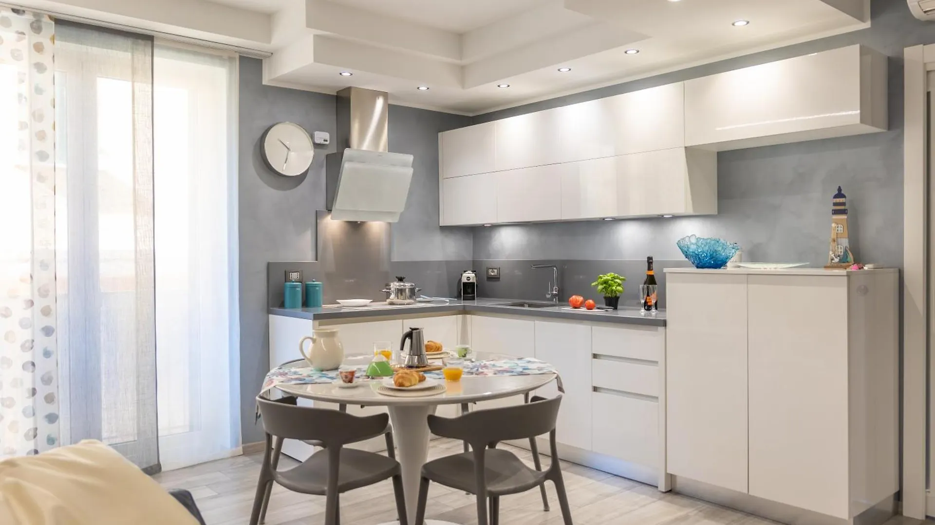Loving Alassio - Super Modern Apartment, 300 M From The Seaside Italy